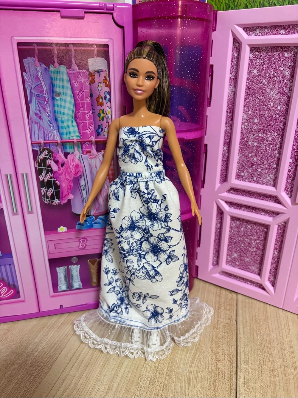 Barbie Fashion Doll Trench Coat with Knit Dress and Sunglasses - Blue White